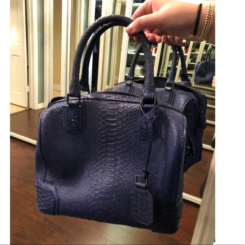Alice + Olivia blue snakesin bag